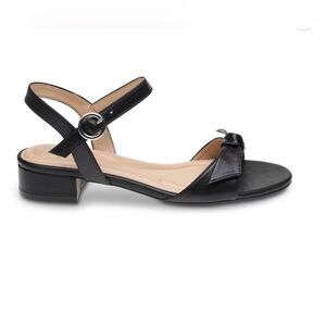 Almost New! Easy Spirit Black Bow Front Open-Toe Sandals Size 9